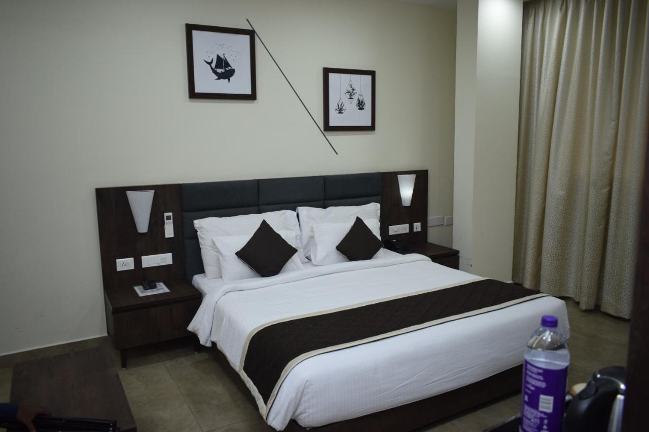 Anna Residency The Quintessential Boutique Hotel Puducherry Buitenkant foto