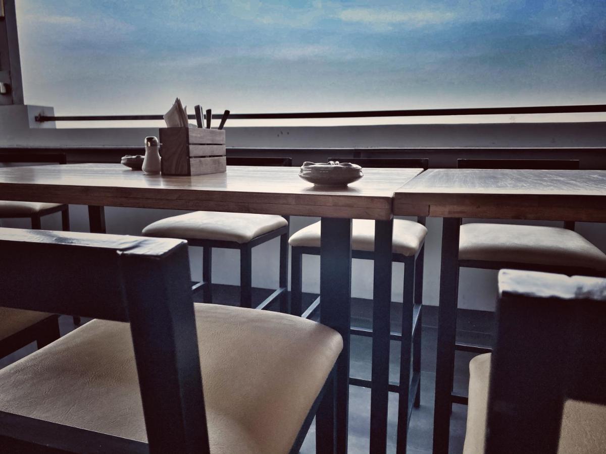 Anna Residency The Quintessential Boutique Hotel Puducherry Buitenkant foto